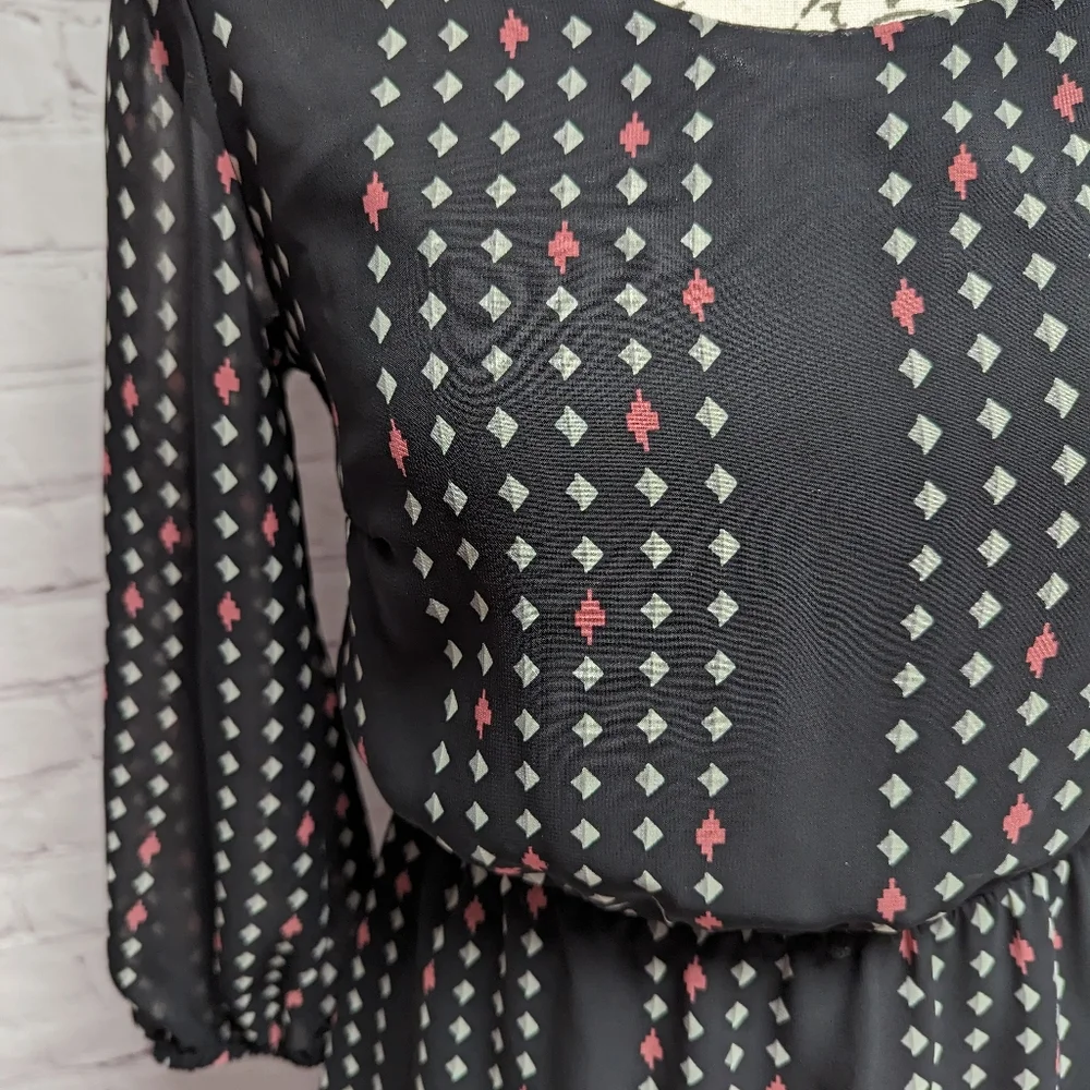 Charlotte Russe pattern high low dress. 731 - Picture 5 of 6